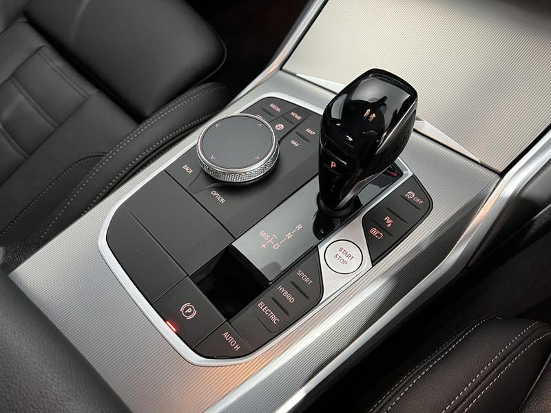 2020 (70) BMW 3 SERIES 330e xDrive M Sport 4dr Step Auto 4782116