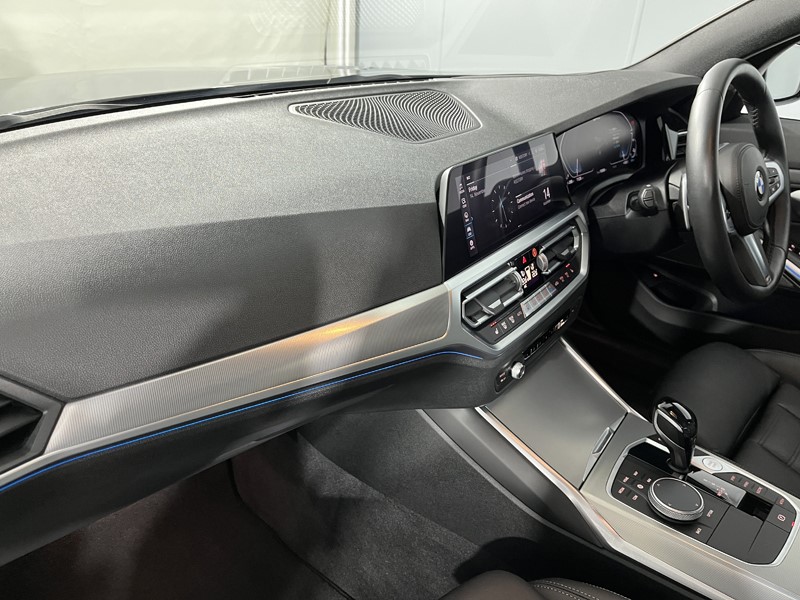 2020 (70) BMW 3 SERIES 330e xDrive M Sport 4dr Step Auto 4782113