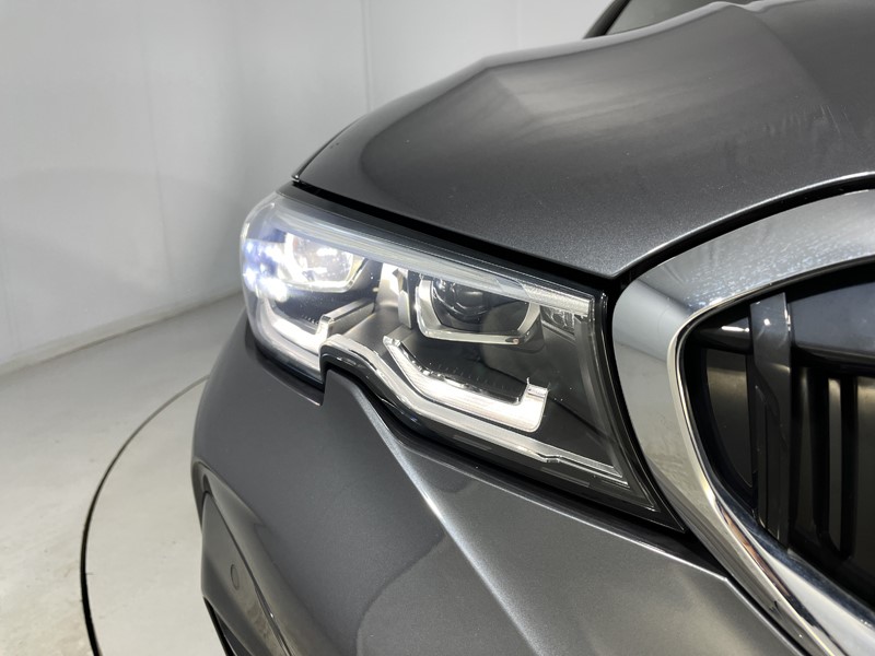 2020 (70) BMW 3 SERIES 330e xDrive M Sport 4dr Step Auto 4782148