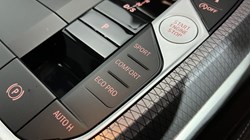 2025 (25) BMW 3 SERIES 320i M Sport 4dr Step Auto 4774970