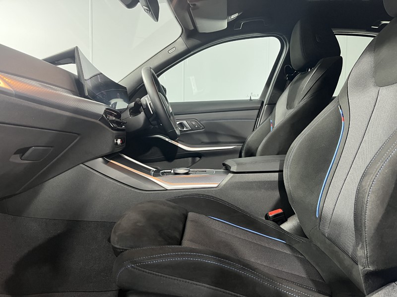 2025 (25) BMW 3 SERIES 320i M Sport 4dr Step Auto 4774972