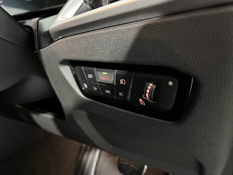 2025 (25) BMW 3 SERIES 320i M Sport 4dr Step Auto 4774957