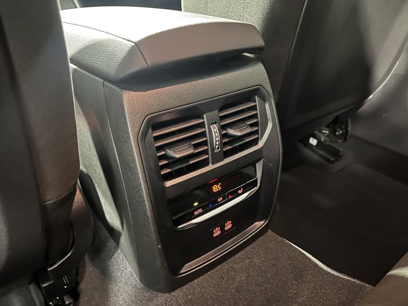 2025 (25) BMW 3 SERIES 320i M Sport 4dr Step Auto 4774976