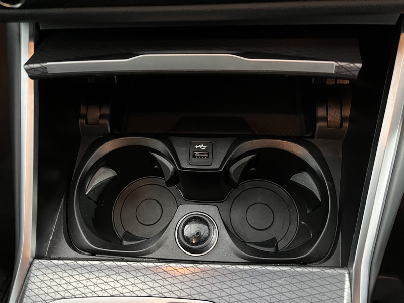 2025 (25) BMW 3 SERIES 320i M Sport 4dr Step Auto 4774968