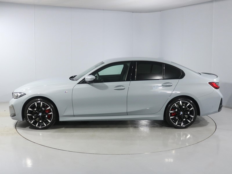 2025 (25) BMW 3 SERIES 320i M Sport 4dr Step Auto 4774986