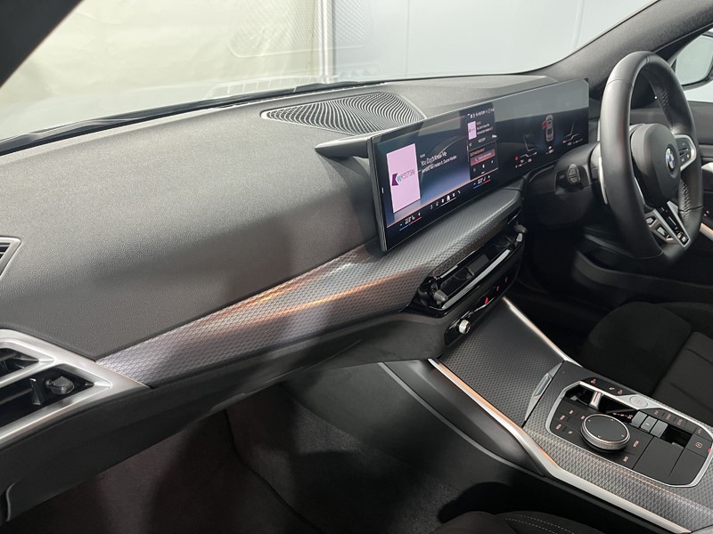 2025 (25) BMW 3 SERIES 320i M Sport 4dr Step Auto 4774943