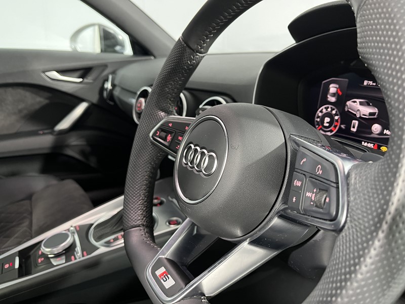 2023 (73) AUDI TT 40 TFSI Black Edition 2dr S Tronic 4769942