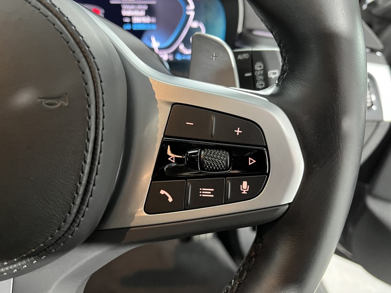 2022 (22) BMW 5 SERIES 530e M Sport 5dr Auto 4774642