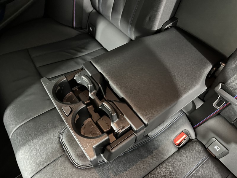 2022 (22) BMW 5 SERIES 530e M Sport 5dr Auto 4774656