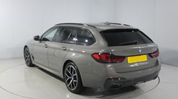 2022 (22) BMW 5 SERIES 530e M Sport 5dr Auto 4774620