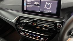 2022 (22) BMW 5 SERIES 530e M Sport 5dr Auto 4774626