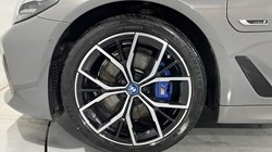 2022 (22) BMW 5 SERIES 530e M Sport 5dr Auto 4774632