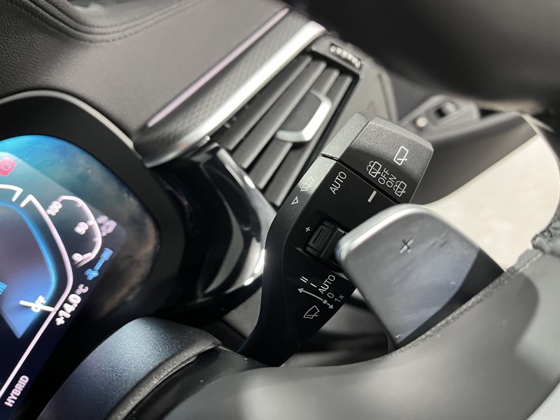 2022 (22) BMW 5 SERIES 530e M Sport 5dr Auto 4774643