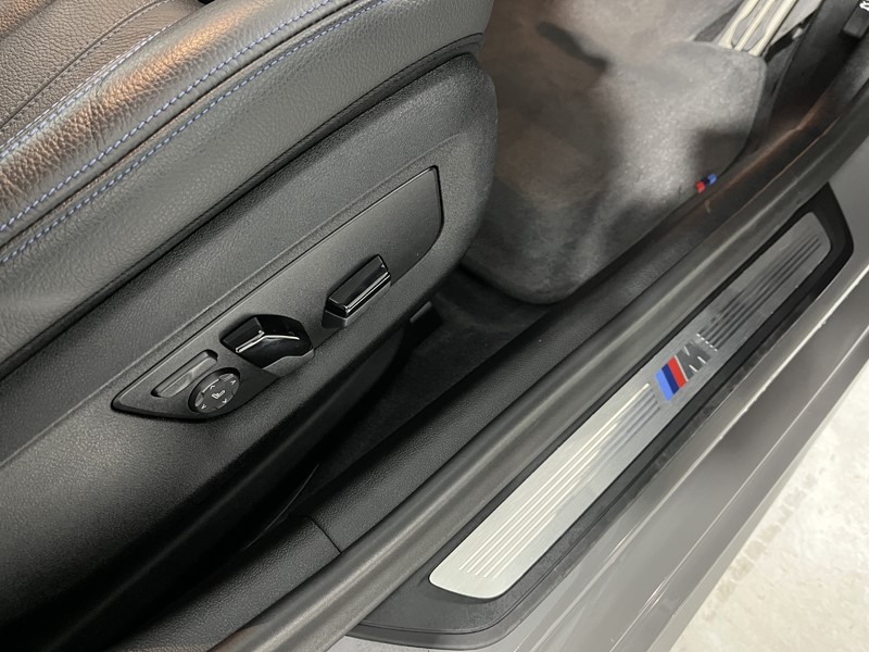 2022 (22) BMW 5 SERIES 530e M Sport 5dr Auto 4774637