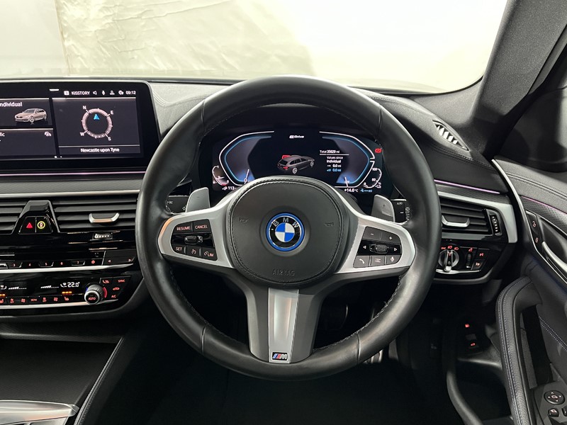 2022 (22) BMW 5 SERIES 530e M Sport 5dr Auto 4774623