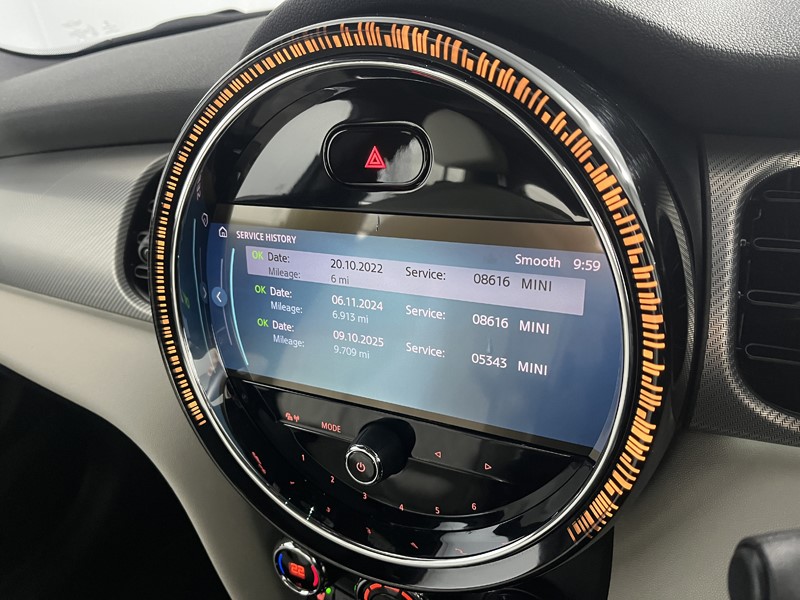 2022 (72) MINI HATCHBACK 2.0 Cooper S Exclusive 3dr Auto 4795785