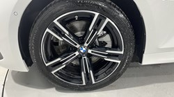 2025 (25) BMW 3 SERIES 330e 22.3 kWh M Sport 4dr Step Auto 4787136