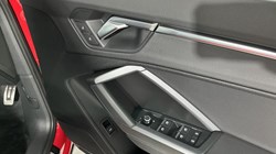 2019 (19) Audi Q3 Estate 35 TFSI S Line 5dr S Tronic 4795143