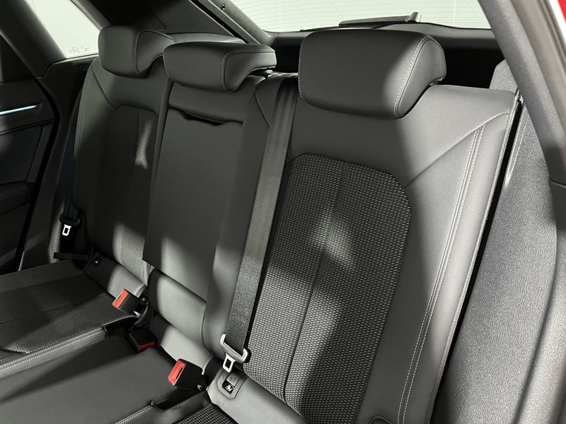 2019 (19) Audi Q3 Estate 35 TFSI S Line 5dr S Tronic 4795135