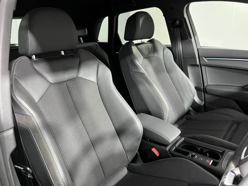 2019 (19) Audi Q3 Estate 35 TFSI S Line 5dr S Tronic 4795134