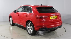 2019 (19) Audi Q3 Estate 35 TFSI S Line 5dr S Tronic 4795125