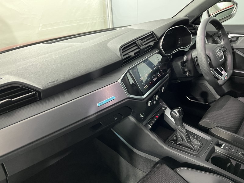 2019 (19) Audi Q3 Estate 35 TFSI S Line 5dr S Tronic 4795130