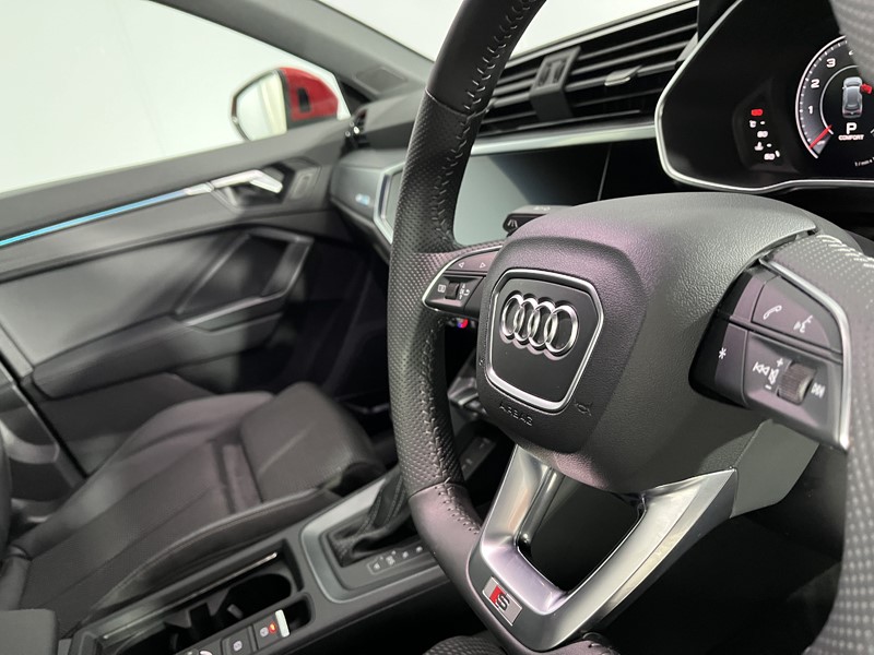 2019 (19) Audi Q3 Estate 35 TFSI S Line 5dr S Tronic 4795146