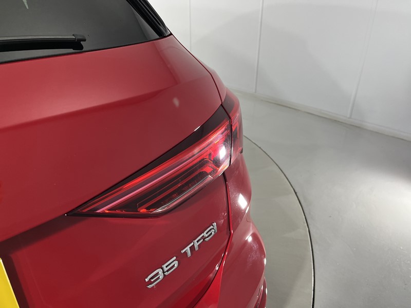 2019 (19) Audi Q3 Estate 35 TFSI S Line 5dr S Tronic 4795164