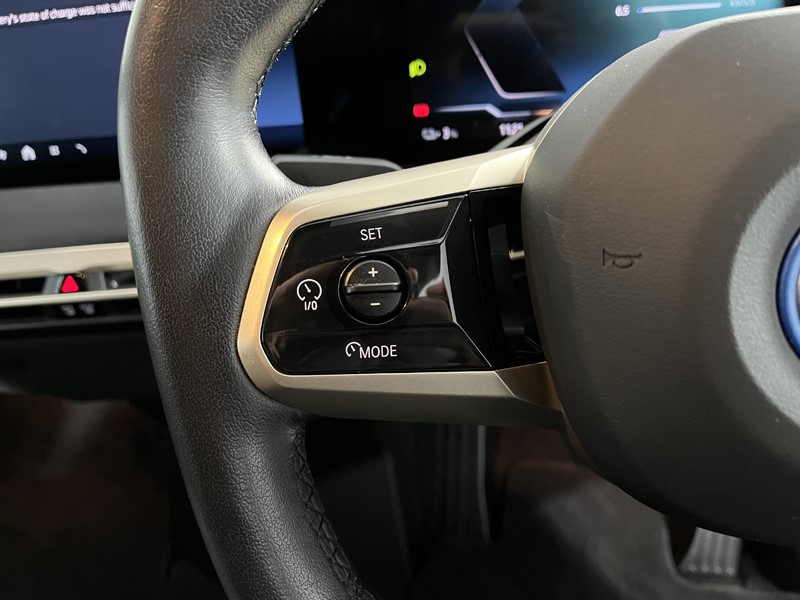 2023 (73) BMW iX 240kW xDrive40 M Sport 76.6kWh 5dr Auto 4790580