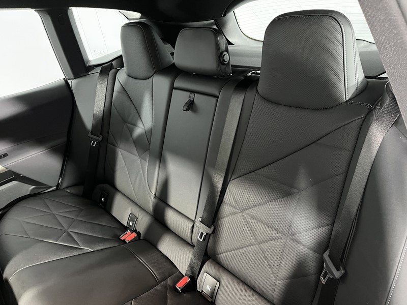 2023 (73) BMW iX 240kW xDrive40 M Sport 76.6kWh 5dr Auto 4790569