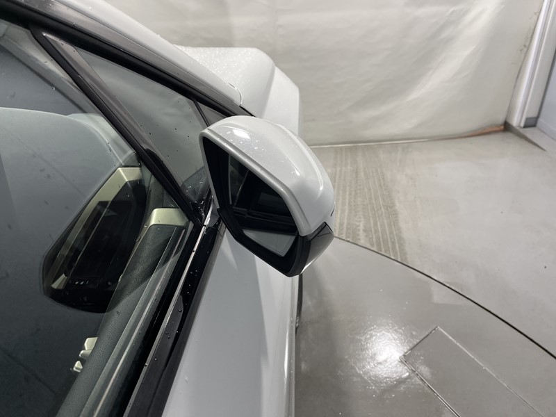 2023 (73) BMW iX 240kW xDrive40 M Sport 76.6kWh 5dr Auto 4790596