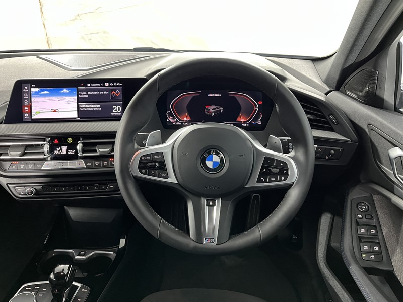 2024 (24) BMW 1 SERIES M135i xDrive 5dr Step Auto 4800410