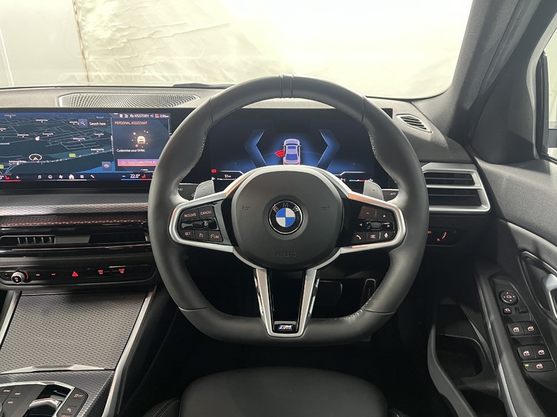2025 (25) BMW 3 SERIES 320i M Sport 4dr Step Auto 4883023