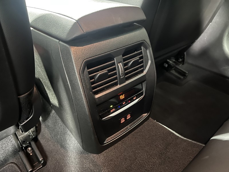 2025 (25) BMW 3 SERIES 320i M Sport 4dr Step Auto 4883058