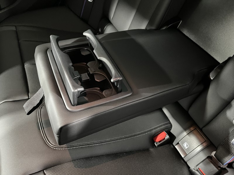 2025 (75) BMW 3 SERIES 330e 22.3 kWh M Sport 4dr Step Auto [Pro Pack] 5070285