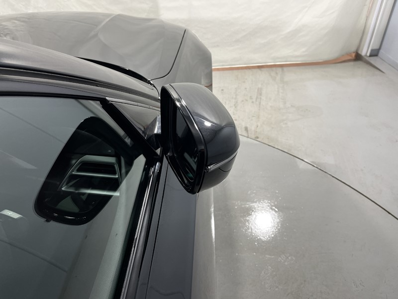 2025 (75) BMW 3 SERIES 330e 22.3 kWh M Sport 4dr Step Auto [Pro Pack] 5070290