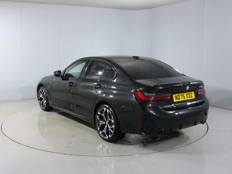 2025 (75) BMW 3 SERIES 330e 22.3 kWh M Sport 4dr Step Auto [Pro Pack]