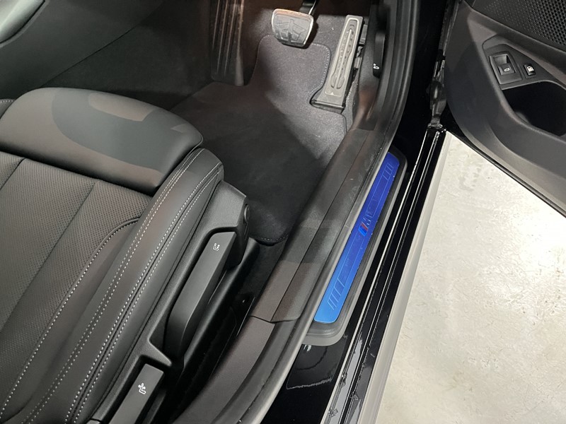 2025 (75) BMW 3 SERIES 330e 22.3 kWh M Sport 4dr Step Auto [Pro Pack] 5070267