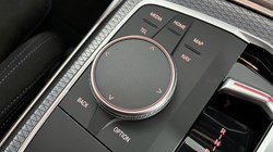 2025 (25) BMW 3 SERIES 320i M Sport 5dr Step Auto 4800540