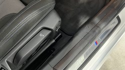 2025 (25) BMW 3 SERIES 320i M Sport 5dr Step Auto 4800526