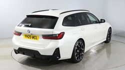 2025 (25) BMW 3 SERIES 320i M Sport 5dr Step Auto 4800556