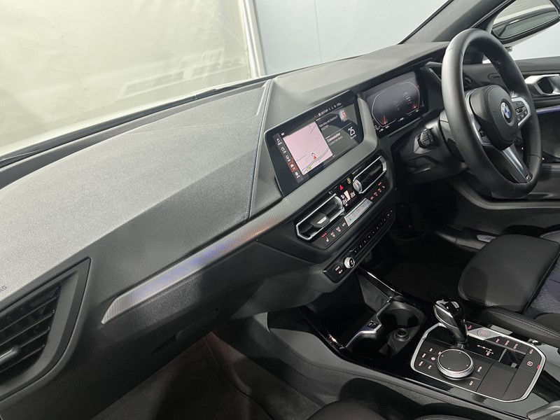 2022 (72) BMW 1 SERIES 118i [136] M Sport 5dr Step Auto [LCP] 4844590