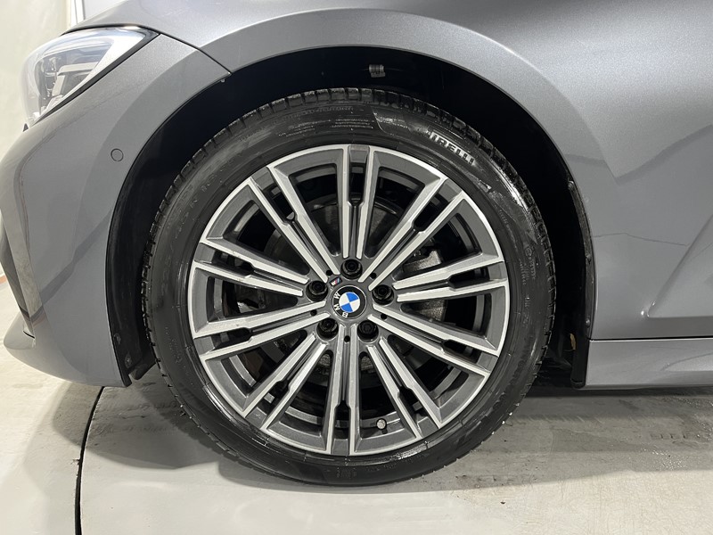 2022 (72) BMW 3 SERIES 320i xDrive M Sport 4dr Step Auto 4872533