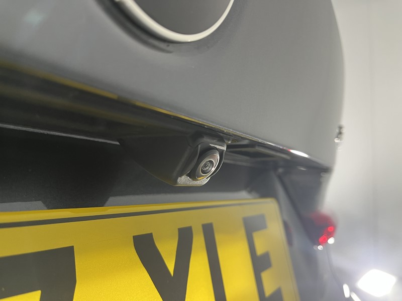 2022 (72) BMW 3 SERIES 320i xDrive M Sport 4dr Step Auto 4872565