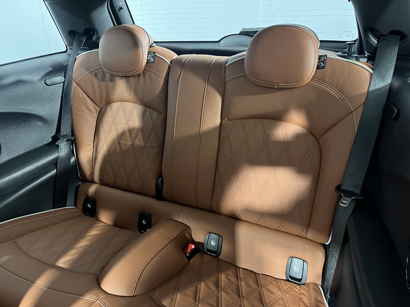 2021 (21) MINI HATCHBACK 1.5 Cooper Exclusive 3dr Auto 4854025