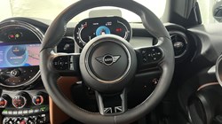 2021 (21) MINI HATCHBACK 1.5 Cooper Exclusive 3dr Auto 4854018