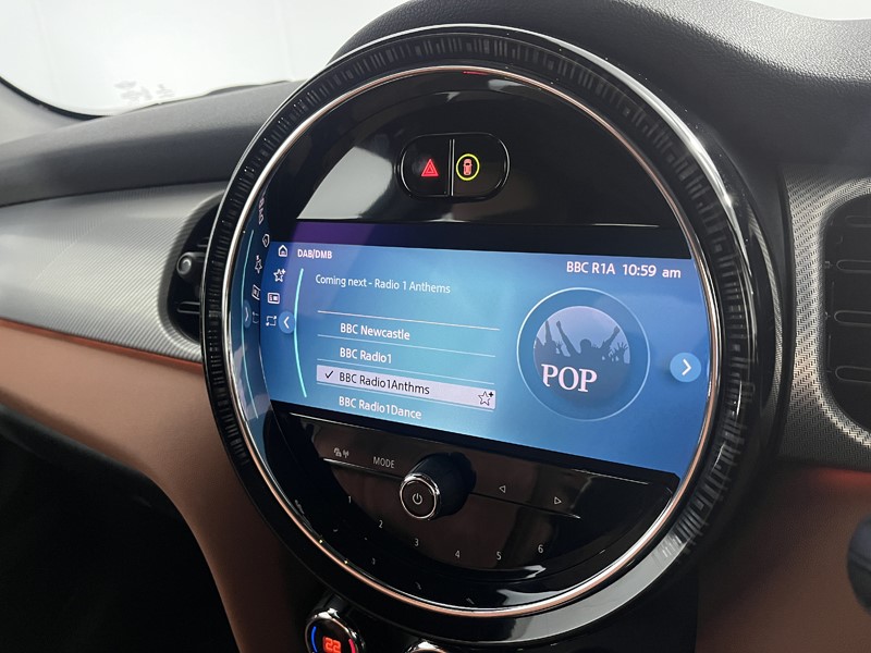 2021 (21) MINI HATCHBACK 1.5 Cooper Exclusive 3dr Auto 4854041