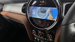 2021 (21) MINI HATCHBACK 1.5 Cooper Exclusive 3dr Auto 4854021
