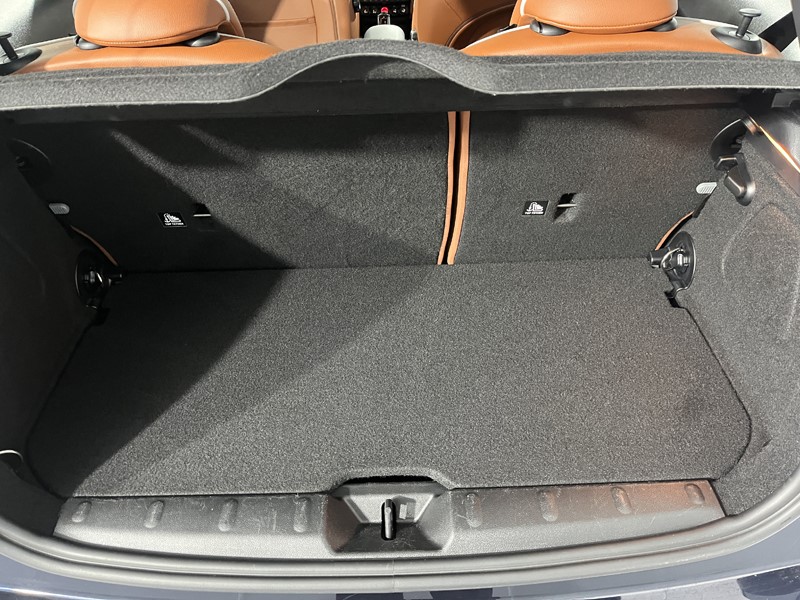 2021 (21) MINI HATCHBACK 1.5 Cooper Exclusive 3dr Auto 4854026