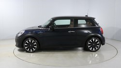 2021 (21) MINI HATCHBACK 1.5 Cooper Exclusive 3dr Auto 4854057